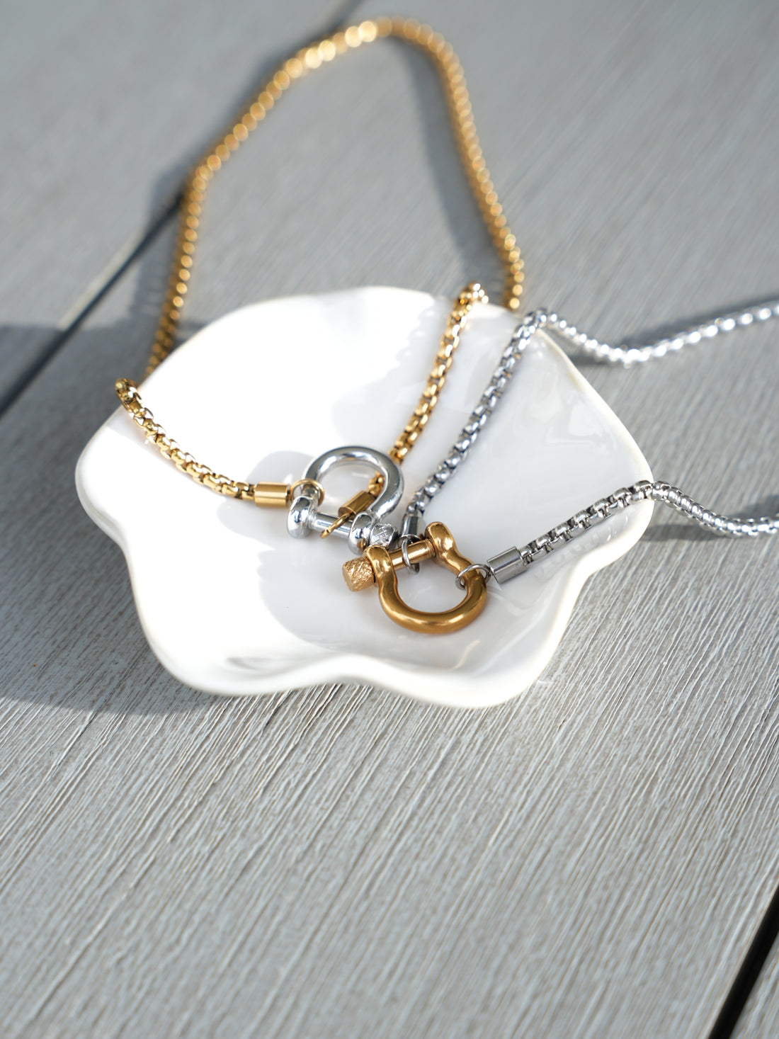 THE EQUESTRIAN NECKLACE