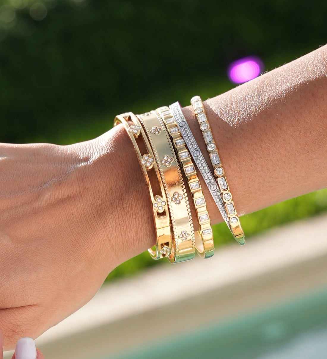 CLOVER BANGLE