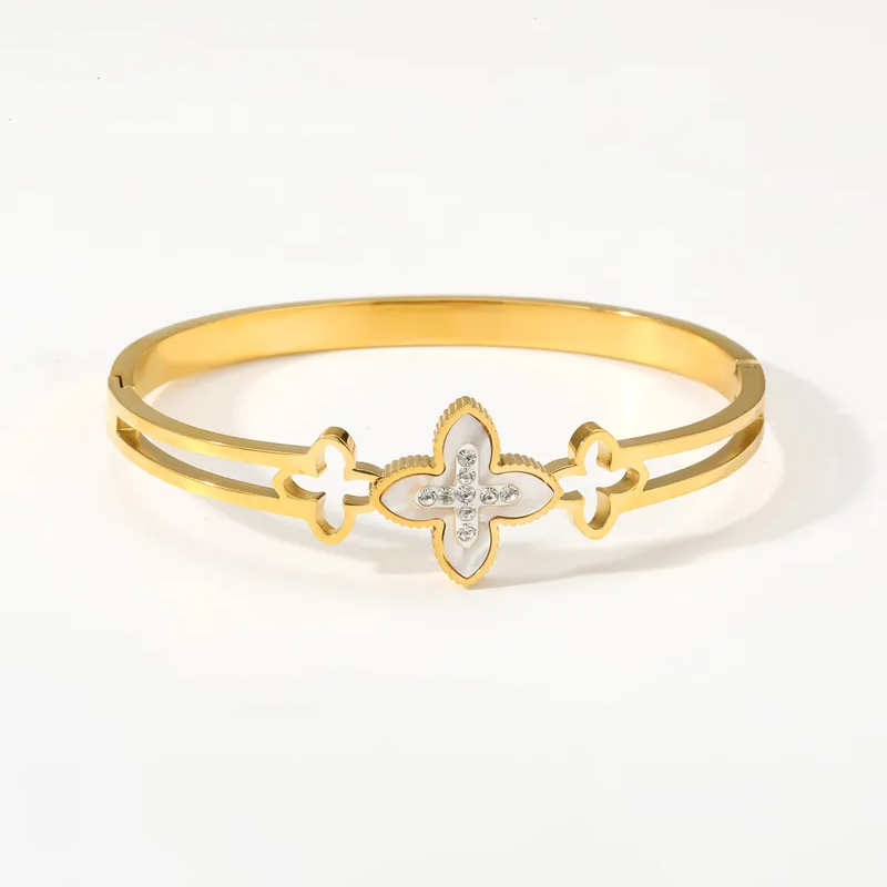 THE ÉTOILE BANGLE - Azura Jewelry